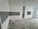 2-к. квартира, 82,2 м²