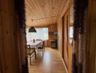 Двухэтажная дача, 65,5 м²