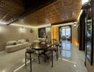 Четырехэтажный дом, 350 м²