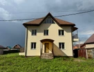 Двухэтажный коттедж, 171 м²