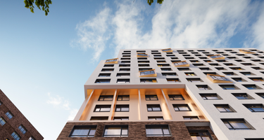 Страна.Парковая