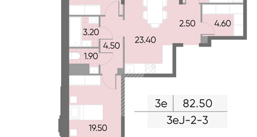 Студия, 82 м²