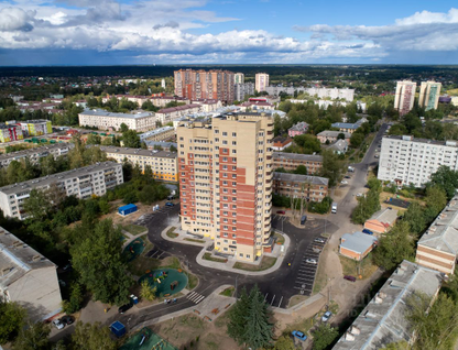 Светлый 1
