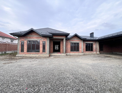 Одноэтажный дом, 400 м²