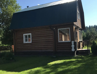 Двухэтажный дом, 70 м²