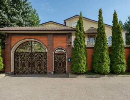 Четырехэтажный дом, 750 м²