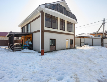 Трехэтажный дом, 300 м²