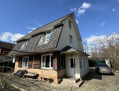 Трехэтажный дом, 164,5 м²