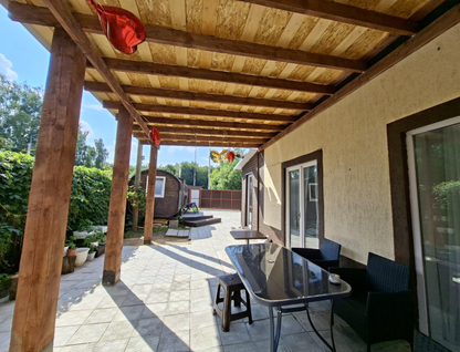 Трехэтажный дом, 300 м²