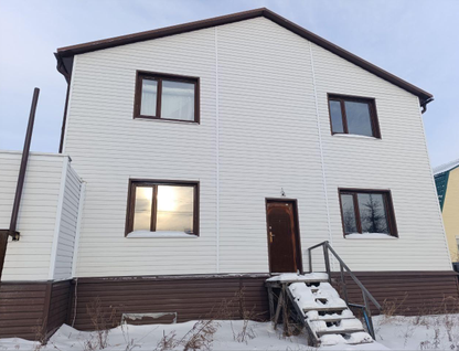 Двухэтажный дом, 330 м²