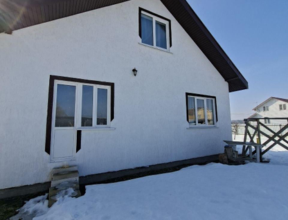 Двухэтажный дом, 140 м²