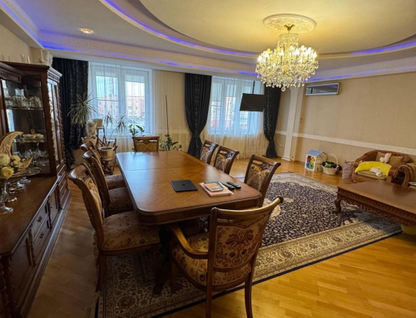 6-к. квартира, 212&nbsp;м²