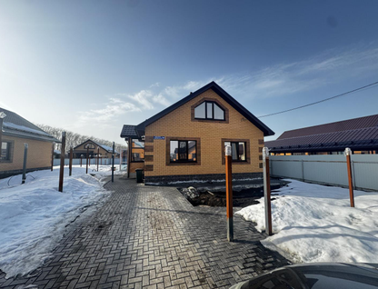 Двухэтажный коттедж, 134 м²