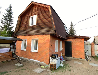 Двухэтажный дом, 55 м²