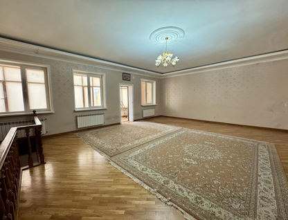 Трехэтажный дом, 490 м²