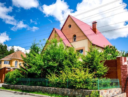 Четырехэтажный коттедж, 640 м²