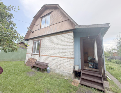 Двухэтажная дача, 52 м²