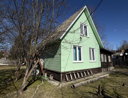 Двухэтажный дом, 90 м²