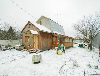 Одноэтажная дача, 81 м²