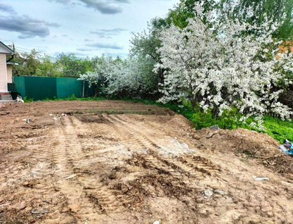 Участок (личное подсобное хозяйство), 8,2 сот.