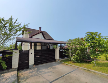 Трехэтажный дом, 330 м²