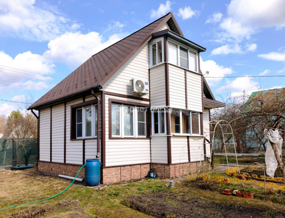 Двухэтажная дача, 50 м²