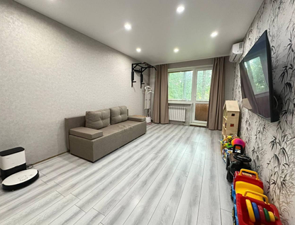 2-к. квартира, 42,7&nbsp;м²