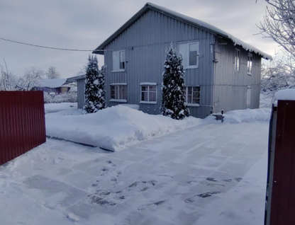 Двухэтажный дом, 140 м²