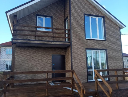 Двухэтажный дом, 150 м²