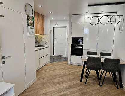 2-к. квартира, 57&nbsp;м²