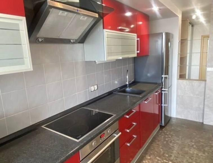 2-к. квартира, 63&nbsp;м²
