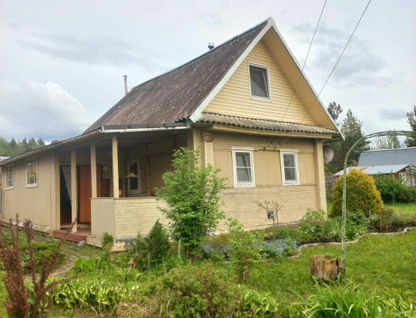 Двухэтажный дом, 150 м²