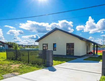 Одноэтажный дом, 140 м²