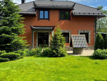 Двухэтажный дом, 230 м²