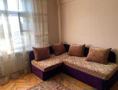 Комната, 27 м²