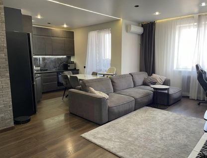 2-к. квартира, 76,3 м²