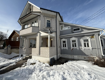 Трехэтажный дом, 165,8 м²