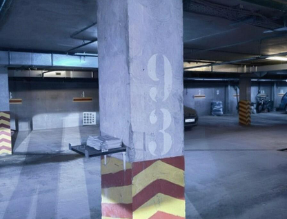 Машино-место, 12,6 м²
