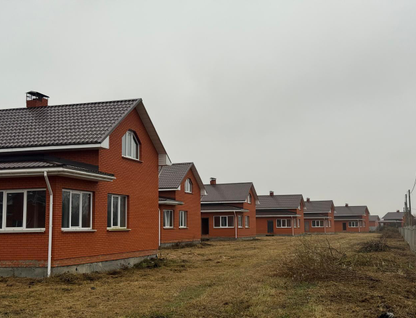 Двухэтажный дом, 106 м²