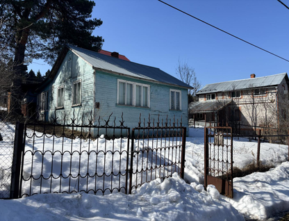 Двухэтажная дача, 70 м²