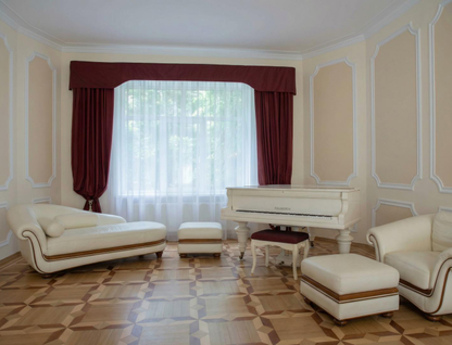 Трехэтажный дом, 261 м²