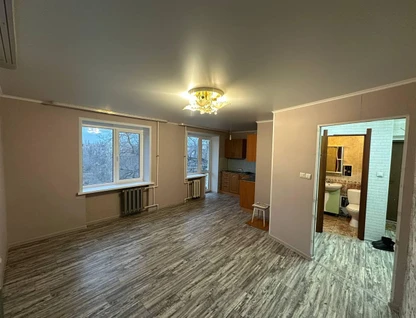 2-к. квартира, 42&nbsp;м²