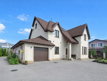 Трехэтажный дом, 310 м²