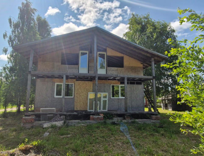 Двухэтажный дом, 160 м²