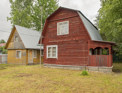 Двухэтажная дача, 71 м²