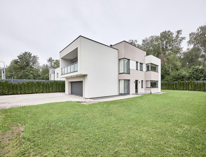 Двухэтажный дом, 245,8 м²