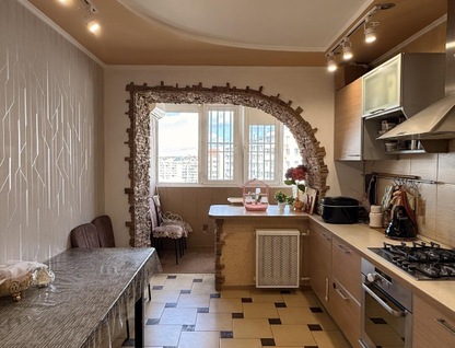 3-к. квартира, 81,3 м²