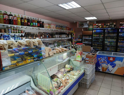 Торговые помещения, 90&nbsp;м²