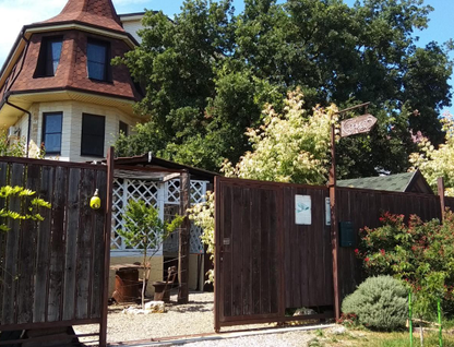 Трехэтажный дом, 255 м²