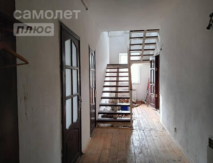 Двухэтажный дом, 210 м²